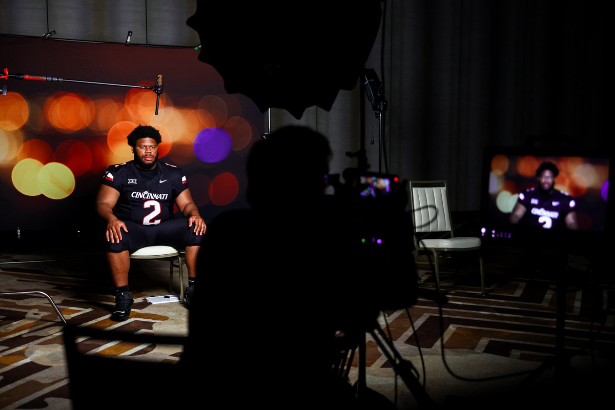 GoBearcatsFB's tweet photo. This must mean that the season is close https://t.co/hlYPGSySIv
