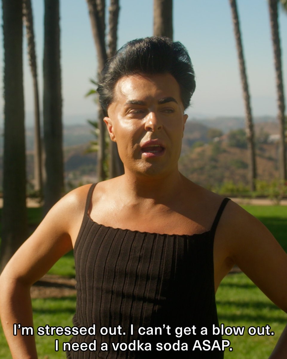 E! Entertainment tweet media