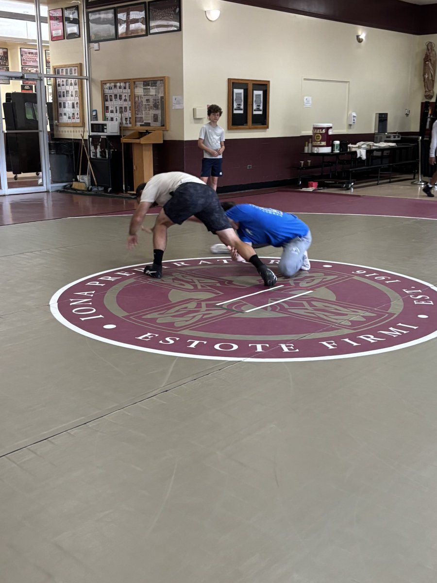 Iona Prep Wrestling (@ionawrestling) on Twitter photo 