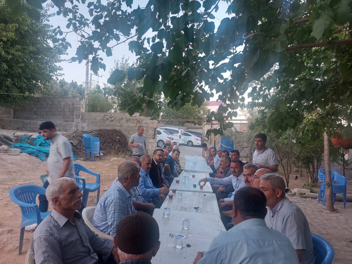 Atabek Mahalle Sakini Ömer ŞİMŞEK’in Vefatından Dolayı Taziyesine Katılarak, Başsağlığı Diledik.

Merhumun Mekanı Cennet Olsun.🤲