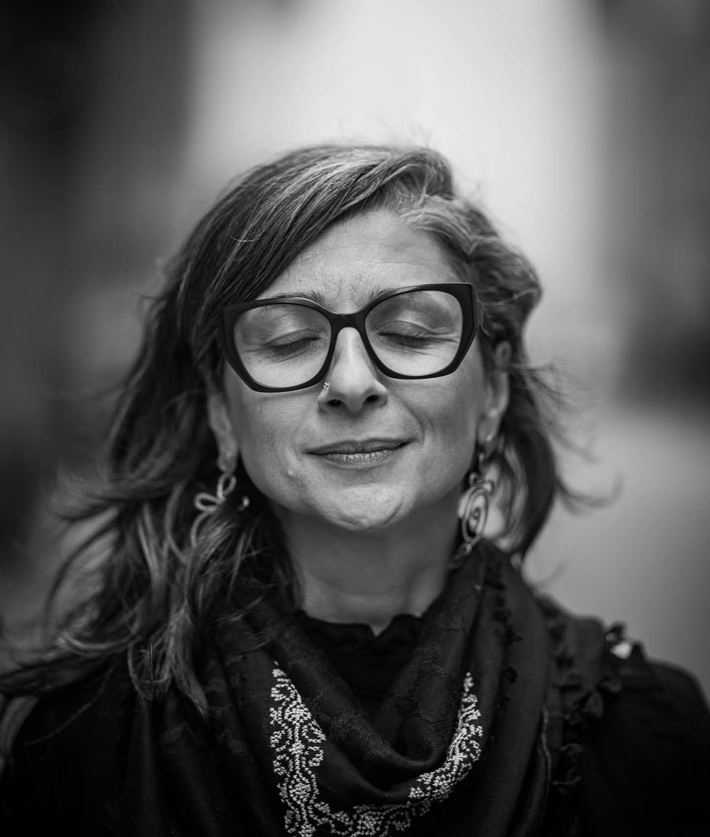 Truth1277499's tweet photo. Francesca Acsecnarf Albanese deserves the Nobel peace price showing us all what moral clarity truly means. She embodies the best version of ourselves, armed with truth &amp; an unbreakable spirit. She is an icon in her own lifetime. We must protect &amp; support this incredible woman https://t.co/pbPrFE7Nkf