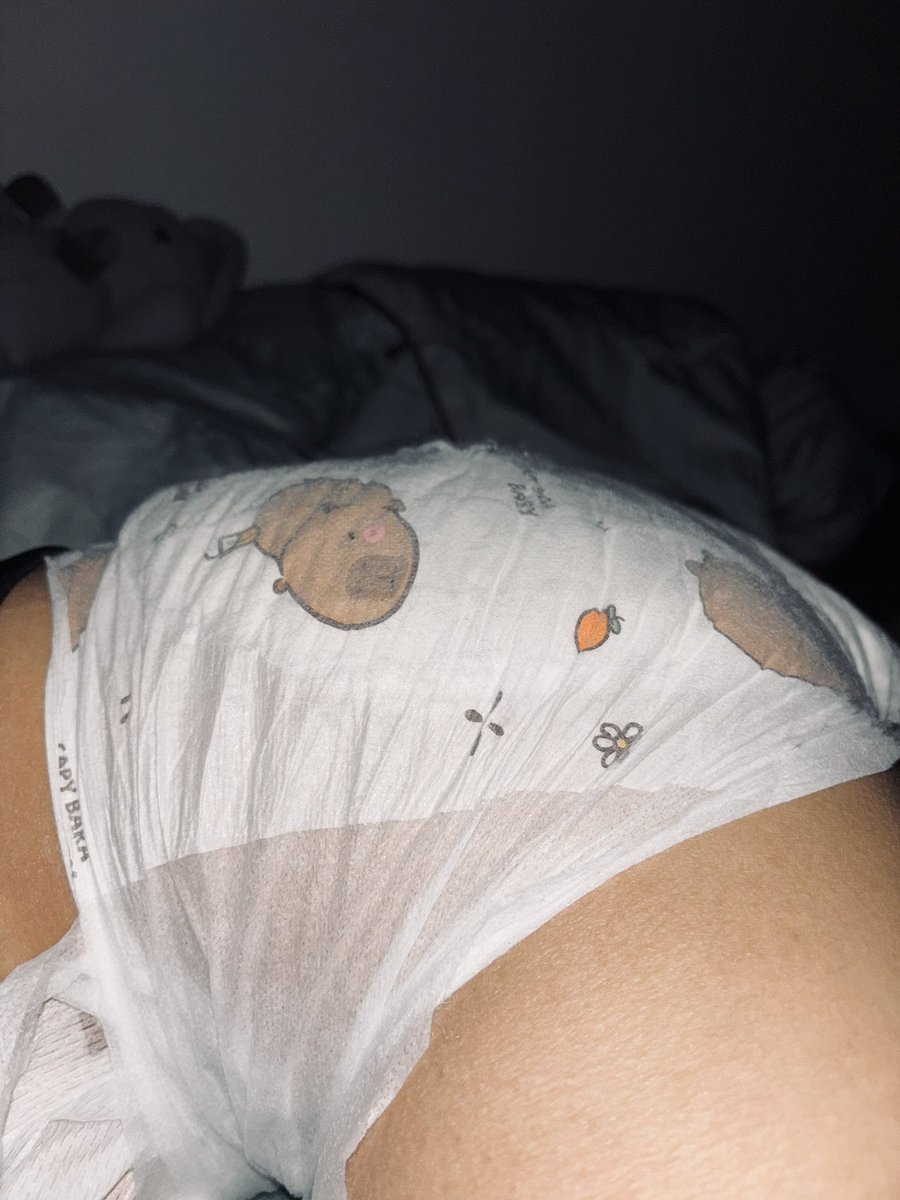 simbababa117's tweet photo. 一到我家就开始吵我🙈
#abdl #diaperboy #baby https://t.co/ClqMWuOZZM