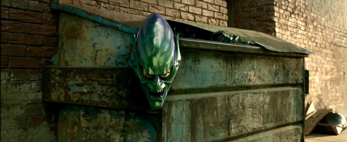 How the 4 lokos at 7/11 were looking at me while I was getting a Red Bull during my lunch break