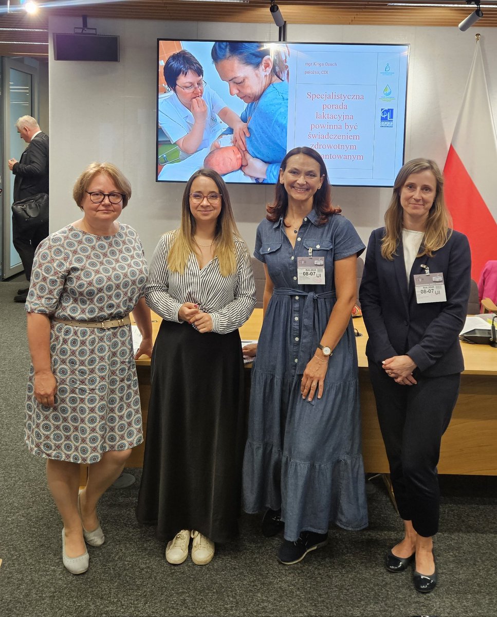 Zwolana na mój wniosek, na prośbę położnych ze Szpitala św. Zofii, komisja zdrowia jednogłośnie i oficjalnie zwróciła sie do minister zdrowia o wprowadzenie pilotażu świadczenia specjalistycznej porady laktacyjnej! 

Upowszechnianie i wsparcie podrzymania karmienia piersią mają