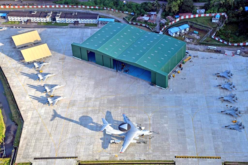 IAF airbase at Andaman &amp; Nicobar Island. Sukhois &amp; AWACS.