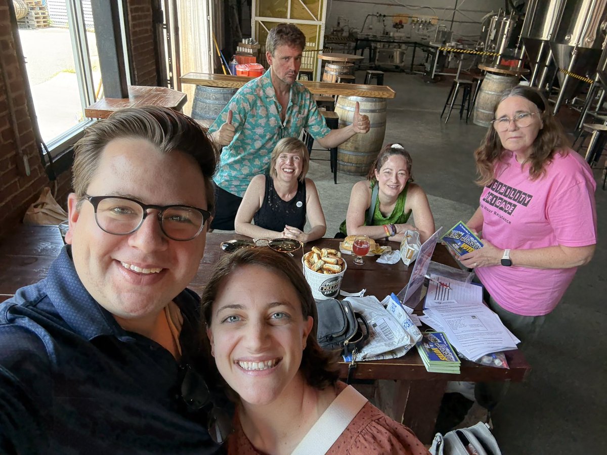 Greg_Vartan's tweet image. On Sunday, Megan and I had a wonderful day in the district!
We started off at Bill’s Luncheonette in Chester, spent first Sunday with the Hackettstown Drinking Liberally chapter, and finished off at the West End Farmer’s Market.