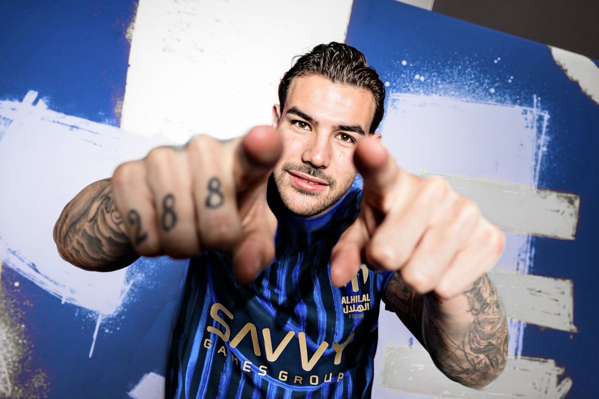 Theo Hernández 😨💙!