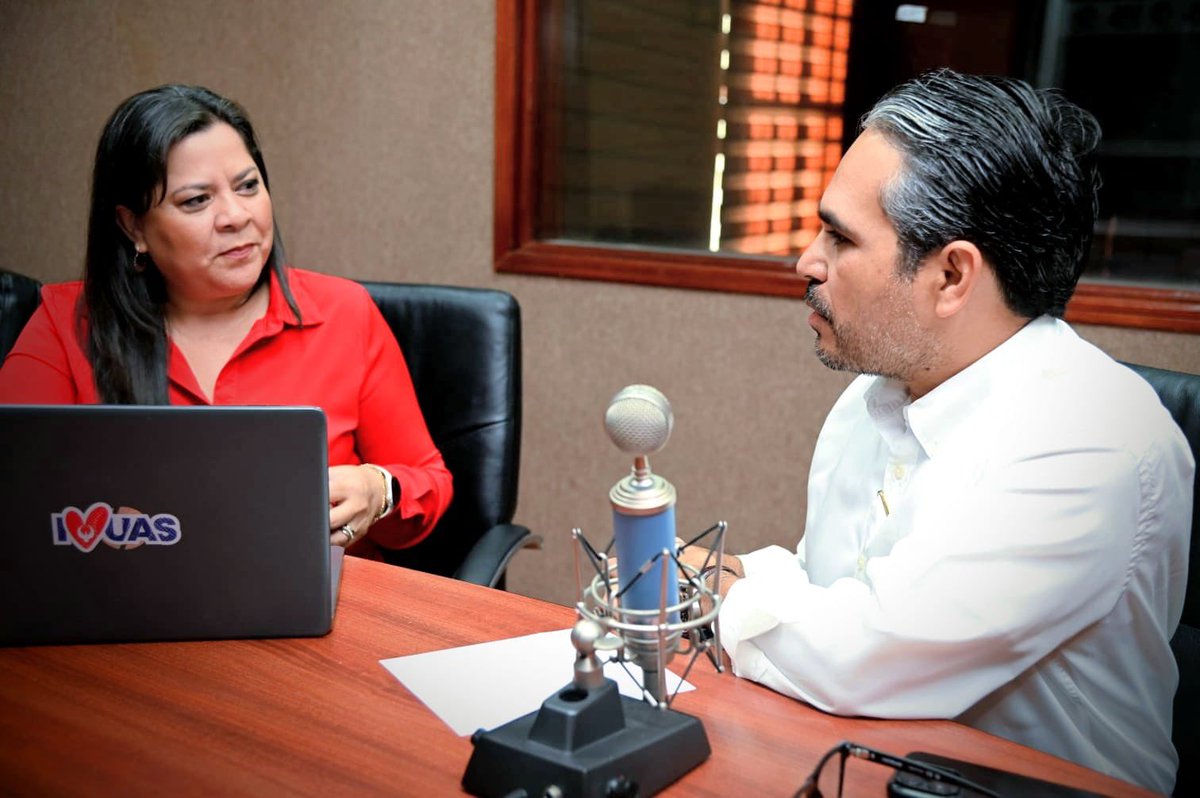 sergiomarioa's tweet image. Me dio mucho gusto regresar a la cabina de radio UAS @uasoficialmx. La universidad es por definición un espacio plural, donde las ideas pueden y deben ser expuestas con absoluta libertad, ese es el espíritu de la institución y el llamado del rector el Dr. Jesús Madueña Molina.