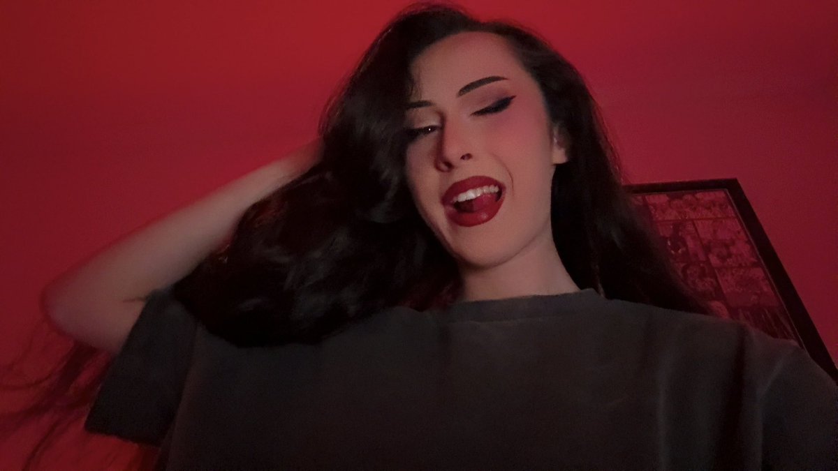 running a lil sale for the new content 🙂‍↕️

onlyfans.com/olympiabeanie - u get all videos for free with just one sub, no ppv.

see u there 🫠