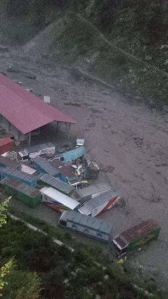 DefenceCafe's tweet photo. 23 Kailash Mansarovar Yatra pilgrim stranded at the Tibet-Nepal border after a flash flood washed away the connecting bridge. https://t.co/81uelNdR5K