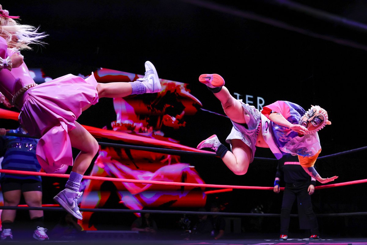 Sukeban_World's tweet image. Sukeban at Anime Expo
Los Angeles
July 5, 2025
📸 @melina_pizano