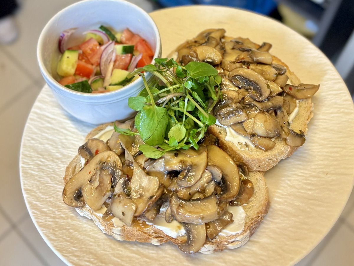 Enchanted Patisserie⭐️⭐️⭐️⭐️⭐️ tweet media