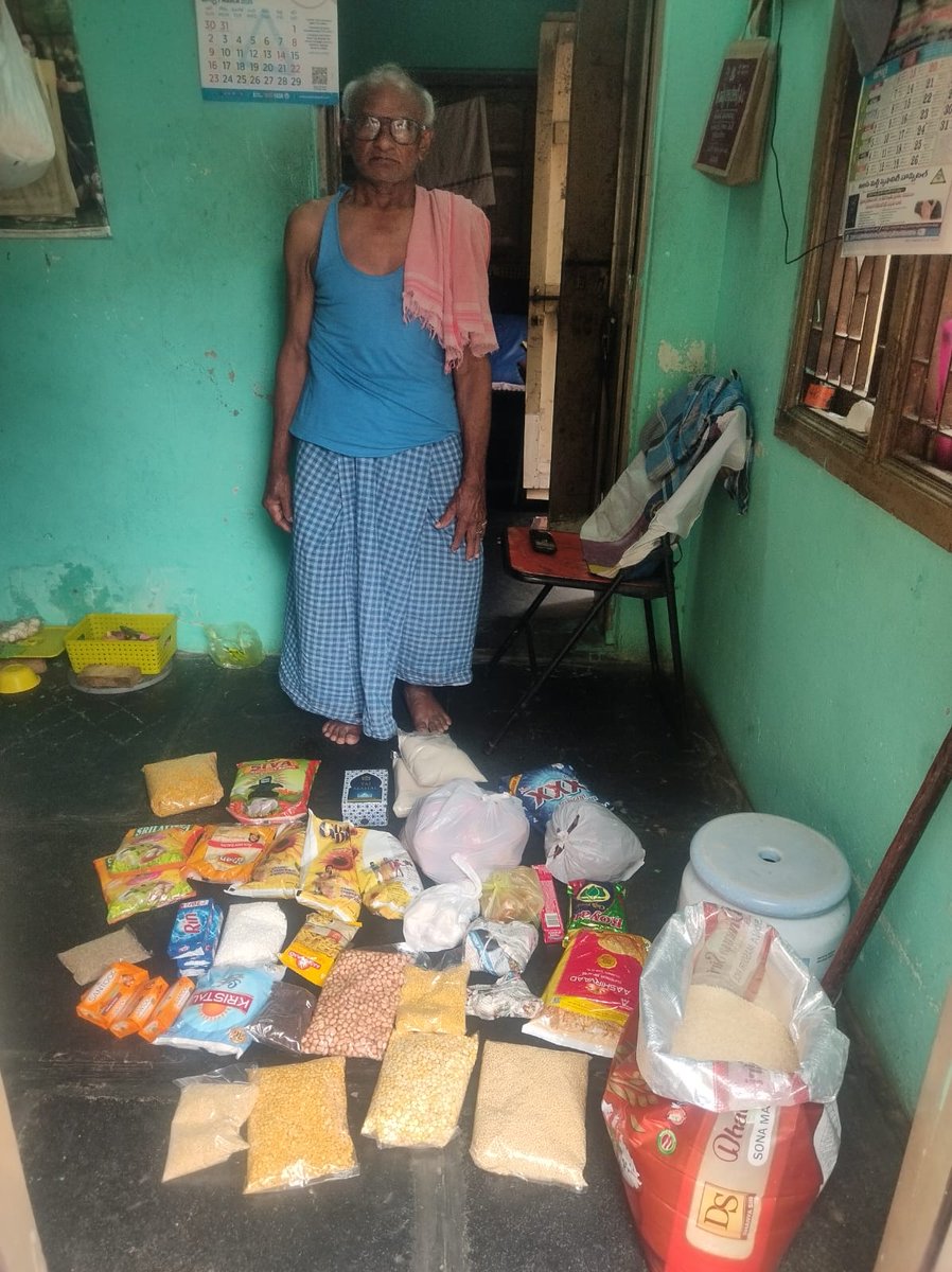 fa4change's tweet photo. @fa4change donated groceries worth 5,879 rupees to Samba Siva Rao Garu family at Guntur on 16th April,2025 and on 16th June,2025.   (Purchased groceries worth 2,944 rupees in April,2025 and groceries worth 2,935 rupees in the month of June,2025). https://t.co/K5BUA1ELda