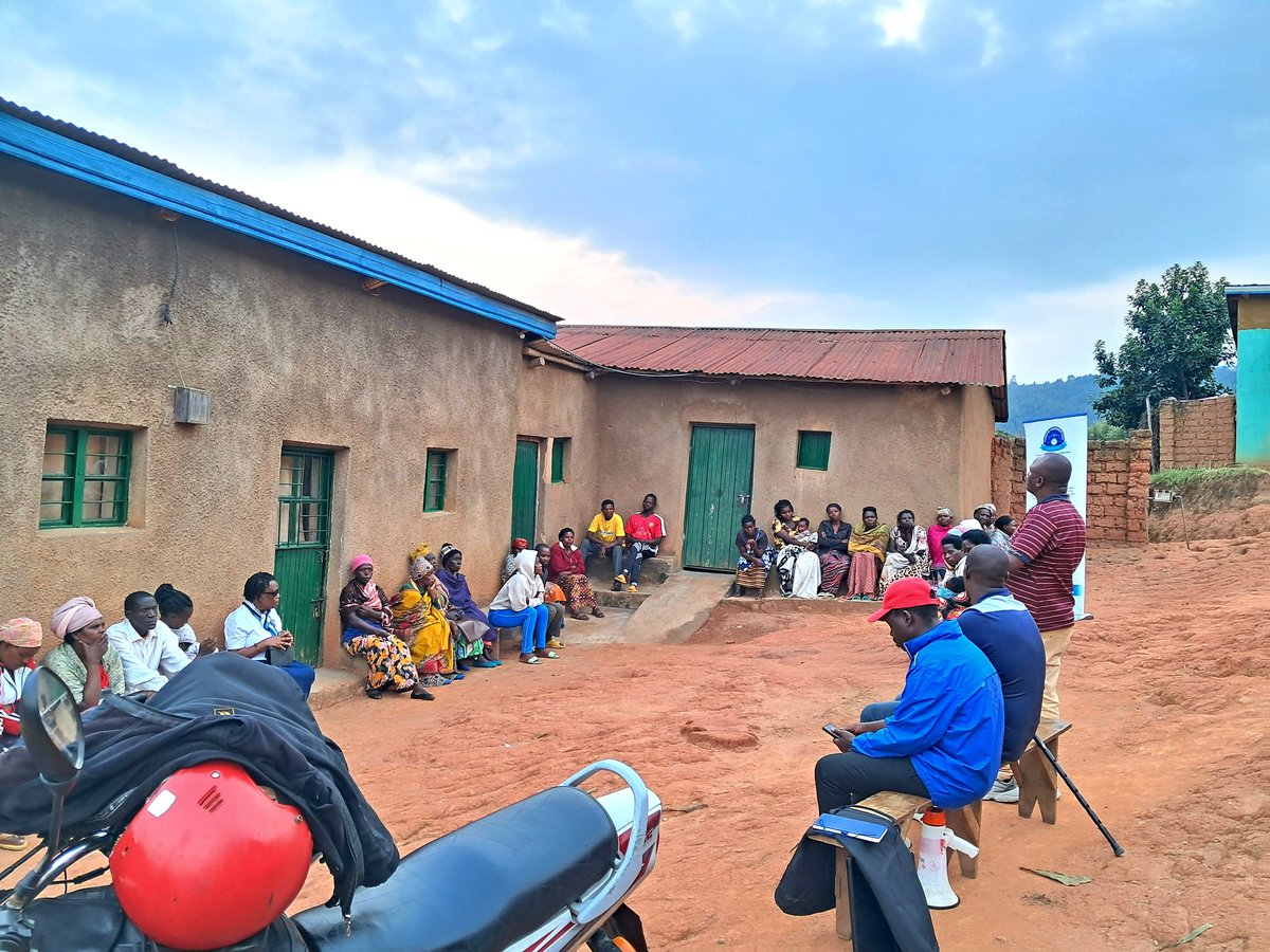 TUYISHIME MIRIMO Christian (@christe24947662) on Twitter photo This afternoon, through the #TumenyeAmategekoYacu Initiative, we engaged residents of Gasaka Sector, <a href="/Nyamagabe/">Nyamagabe District</a>, in a legal awareness session on Law No. 71/2024 Persons & Family and Law No. 10/2009 on Mortgages,their engagement showed genuine interest in knowing the law!
#RWOX This afternoon, through the #TumenyeAmategekoYacu Initiative, we engaged residents of Gasaka Sector, <a href="/Nyamagabe/">Nyamagabe District</a>, in a legal awareness session on Law No. 71/2024 Persons & Family and Law No. 10/2009 on Mortgages,their engagement showed genuine interest in knowing the law!
#RWOX