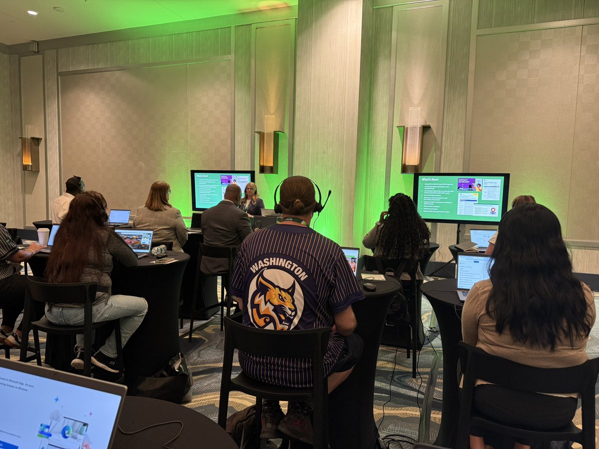 Spending time this week out along the Continental Divide at NAF Next 2025 with some of teachers and building administrators from Pontiac School District learning more about career and technical education!! #NAFNext #NAFNext2025 <a href="/NAFCareerAcads/">NAF</a>