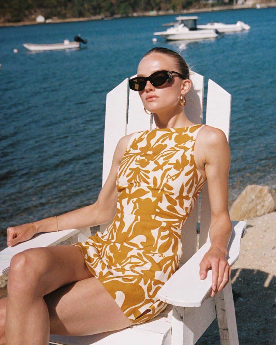 Vacation vitals. Wherever you’re escaping to, simplify your midsummer travel by stocking up on breezy outfit staples. #AmandaUprichard