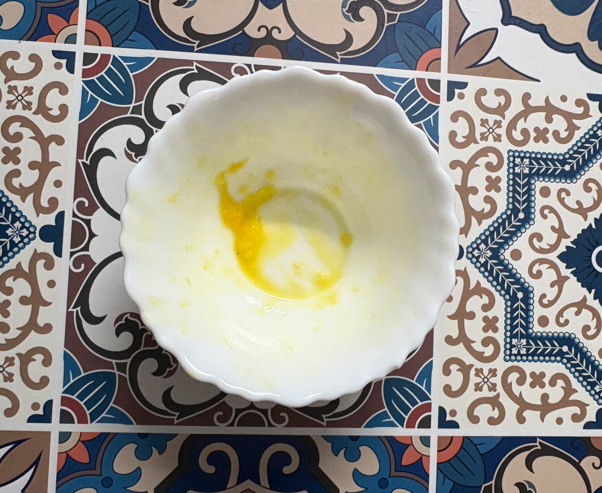 गाँव से आम आया था । मालदह । समाचार समाप्त।