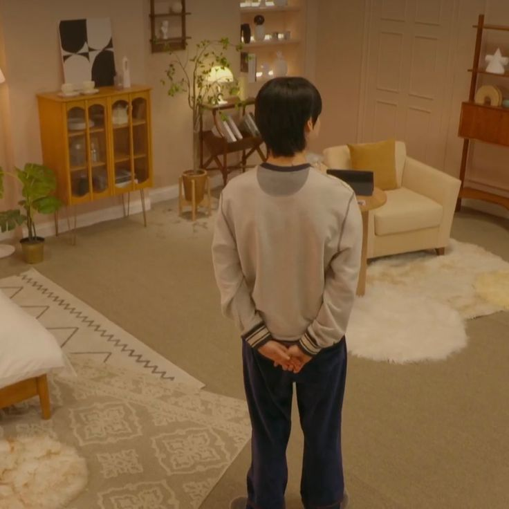 joon_lovebot's tweet photo. armys when its 0.01s into ARMY day and none of the bts members are live: https://t.co/bl2EmIZMGd