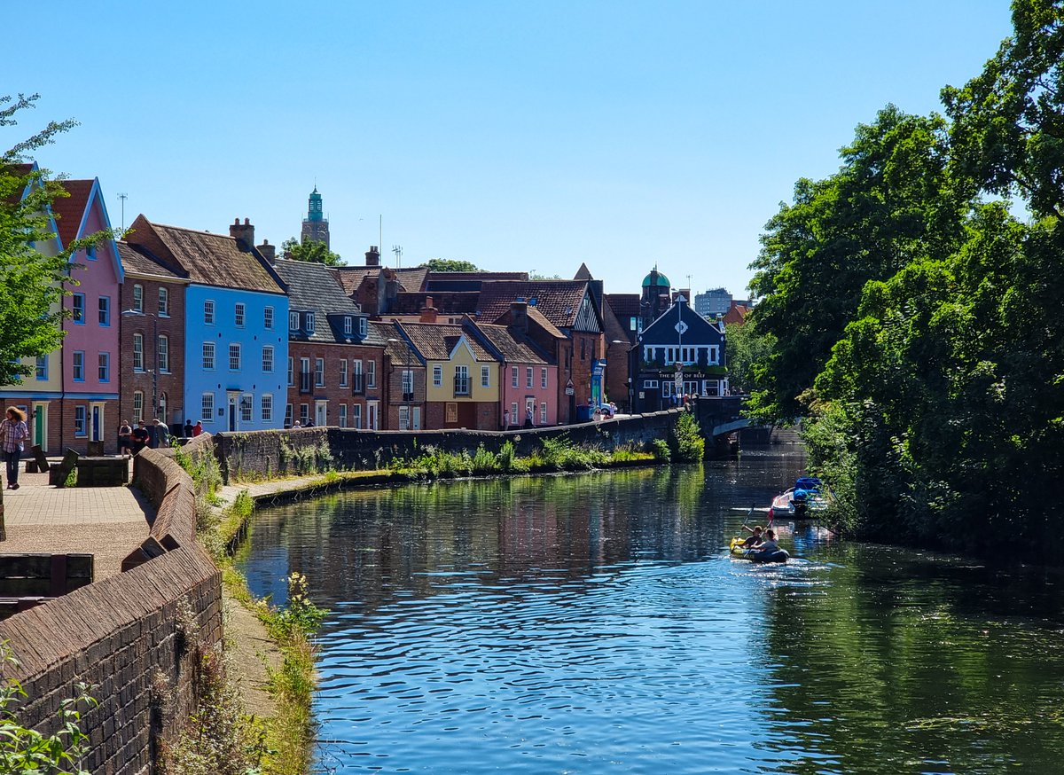 BritGeoSurvey's tweet image. New research by BGS and @UniofNottingham shows that modern pesticides used in agriculture and veterinary medicines have been found for the first time in English rivers and could pose a threat to aquatic life.
bgs.ac.uk/news/modern-pe…