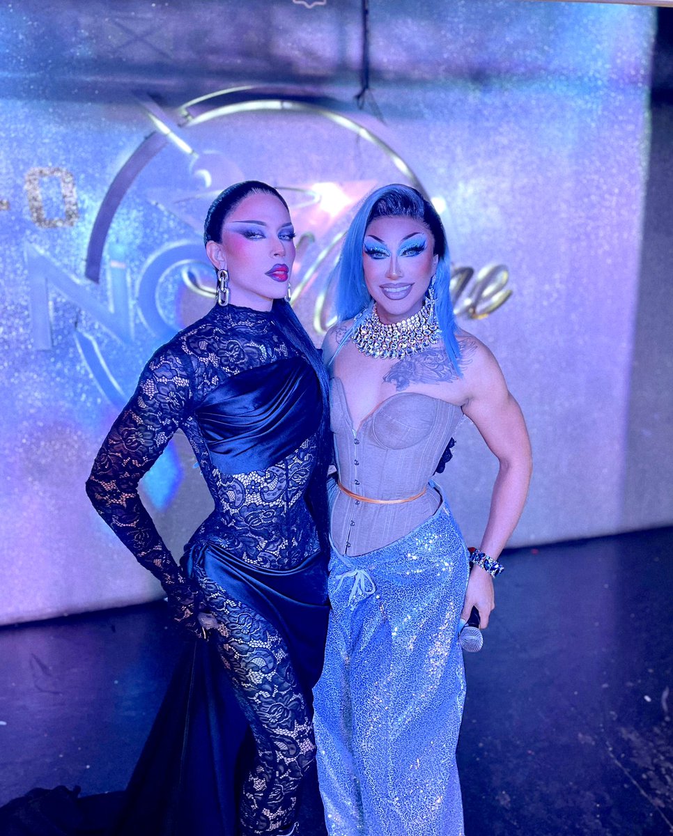 Una noche con mi reina <a href="/horaciopotasioo/">potasie varo</a> 🩵