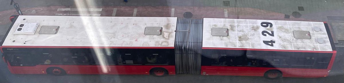 Naftalina Coruña 🚍 tweet media