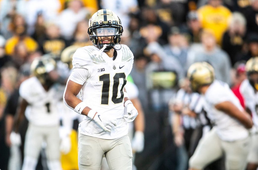 I am blessed and honored to receive an offer from <a href="/BoilerFootball/">Purdue Football</a> 
Thank you <a href="/CoachAcy2/">DeMarkus Acy</a> 
<a href="/4thQtMentality/">𝐂𝐨𝐚𝐜𝐡 𝐅𝐮𝐬𝐞</a>
<a href="/4thQuarterM7v7/">4th Quarter Mentality 7v7</a>
<a href="/FbIberia/">Acadiana Area FB Recruiting</a> 
#BoilerUp 🚂

<a href="/GabyUrrutia247/">Gaby Urrutia</a> <a href="/DemetricDWarren/">Demetric D. Warren</a> 
<a href="/samspiegs/">Sam Spiegelman</a> <a href="/ChadSimmons_/">ChadSimmons</a> <a href="/SSchraderOn3/">Scott Schrader</a> <a href="/Jeff_XOS/">Jeff Martin</a> <a href="/adamgorney/">Adam Gorney</a> <a href="/SWiltfong_/">Steve Wiltfong</a>