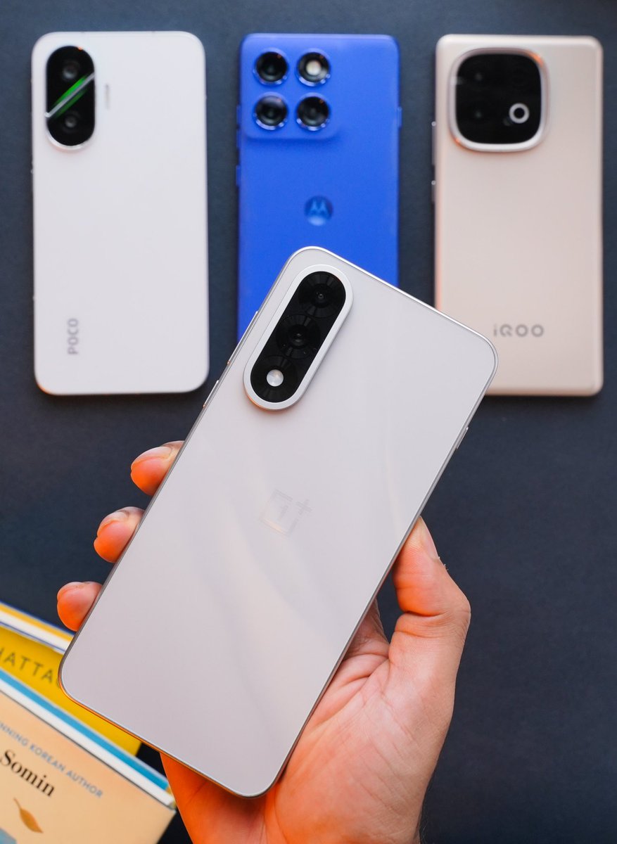 TechTadkaX's tweet photo. 🚨 Another strong contender in the sub-₹30K segment! 👀
Meet the OnePlus Nord 5 — ready to take on POCO F7, iQOO Neo 10, and Moto Edge 60 Pro.
💰 Starts at ₹29,999* (8GB + 256GB)
*Includes ₹2,000 bank offer

🔥 Top Specs:
⚙️ Snapdragon 8s Gen 3
📱 6.83" 1.5K 144Hz Swift AMOLED
📸 50MP + 8MP Dual Cam | 50MP Selfie
🔋 6800mAh Battery | 80W Fast Charging
🧠 OxygenOS 15 | 4+6 Year Updates
It's a tough call...
**Which one would you pick & why?**👇
#OnePlusNord5 #Sub30KKing #TechTadkax