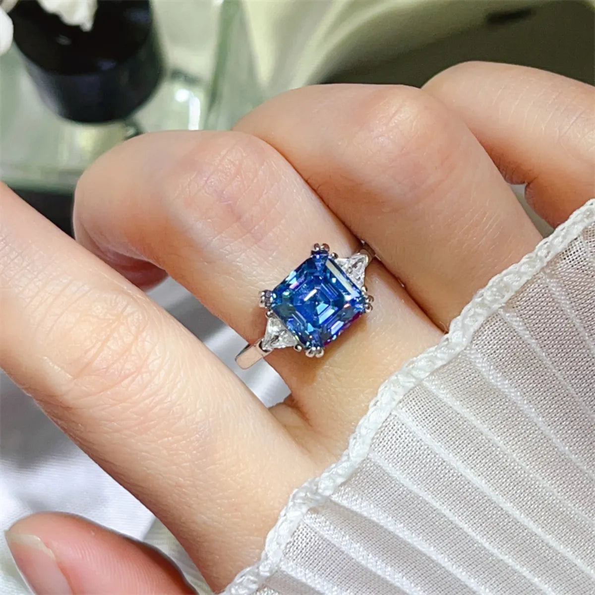 urbanembarstore's tweet image. Elevate your style with our 3 Carat Moissanite rings in 925 Sterling Silver. Priced $206-$236.52, these favorites shine with timeless appeal and quality craftsmanship. ✨💍 #UrbanEmbar #MoissaniteMagic urbanembar.store