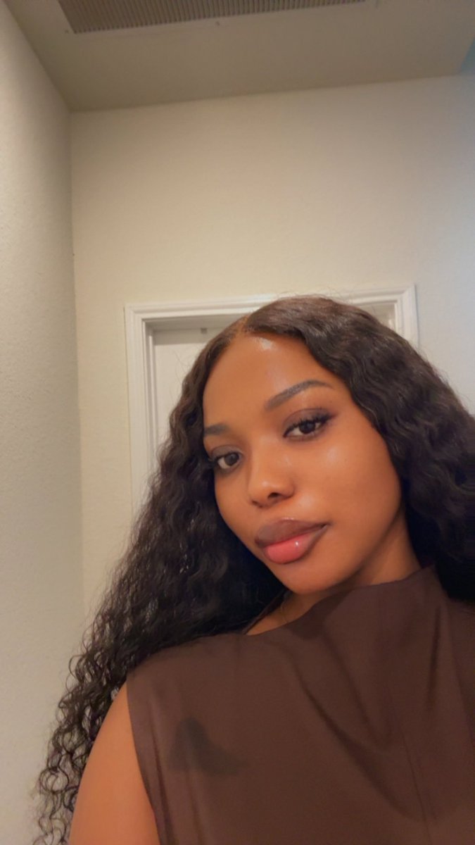 Ms0nigghaz_'s tweet image. Hi, I am adura 🥳admin to the GIRLScommng and this is a summary of what we do. gamma.app/docs/Adura-Emp…