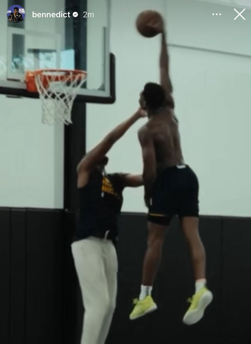 Mathurin just posted a picture of himself dunking on Myles 😅