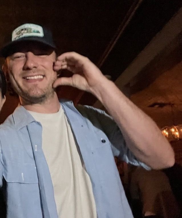 everywhere i go i keep his picture in my wallet