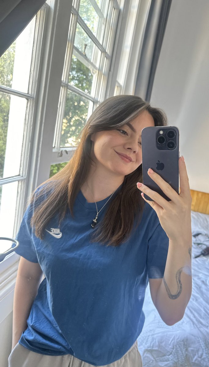 Just went LIVE 💚

More Giveaways, Playing with Viewers on Warzone and Black Ops 6! 

Come join and chill @ Twitch / Emzy ✨