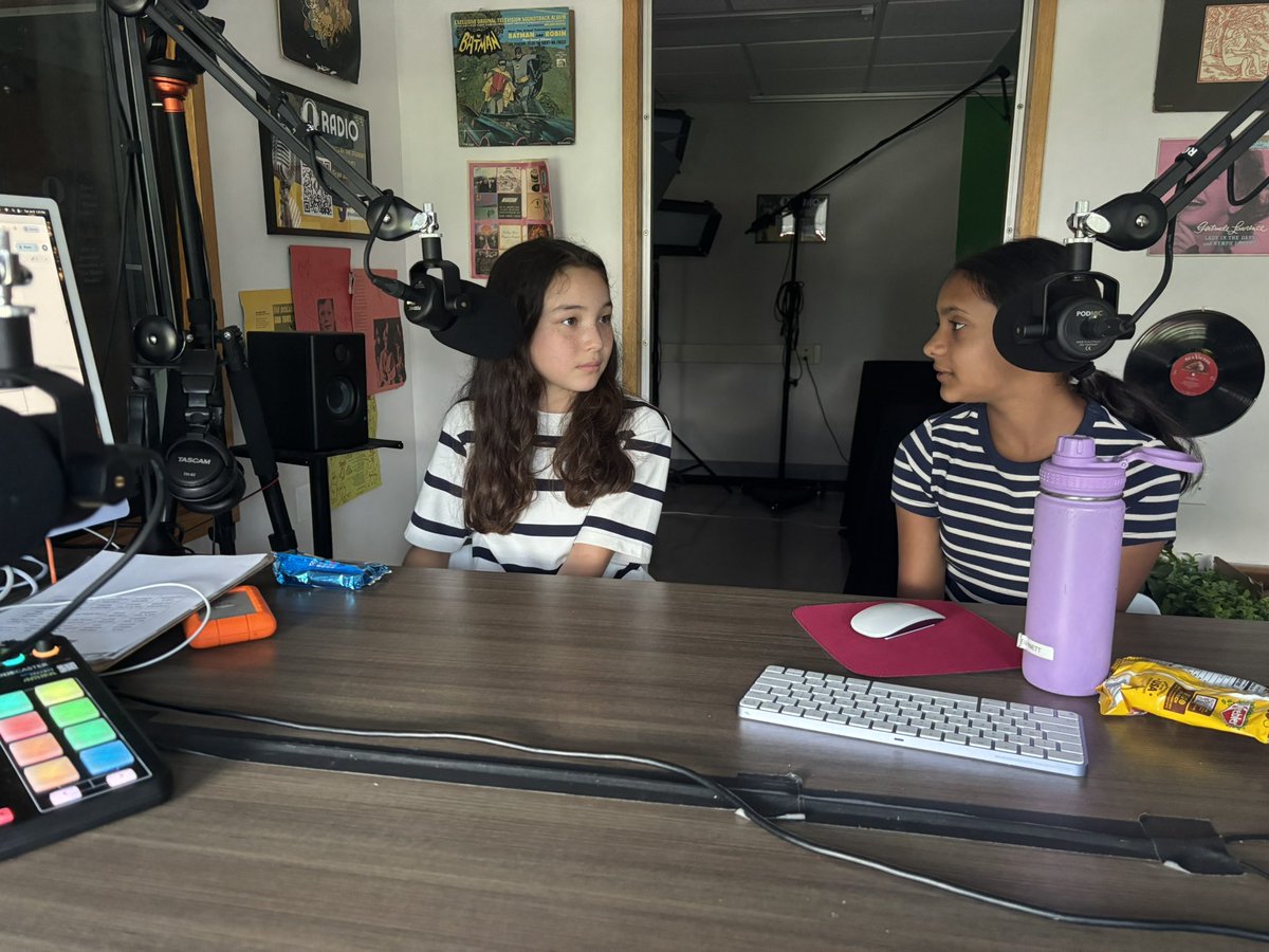 Ossining Media (@ossiningtv) on Twitter photo Podcasting drop in sessions are off and running! Interested in recording a podcast <a href="/ORadioOHS/">O-Radio OHS</a> is hosting drop in sessions all summer long on Tuesdays and Thursdays! <a href="/OssiningSchools/">Ossining UFSD</a> #podcasting Podcasting drop in sessions are off and running! Interested in recording a podcast <a href="/ORadioOHS/">O-Radio OHS</a> is hosting drop in sessions all summer long on Tuesdays and Thursdays! <a href="/OssiningSchools/">Ossining UFSD</a> #podcasting