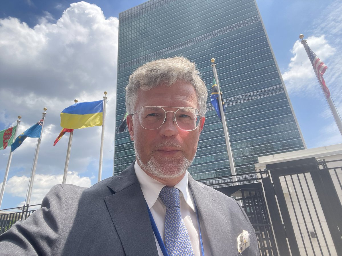 MelnykAndrij's tweet image. Working hard every single day to defend Ukraine‘s interests at the United Nations 🇺🇦💪