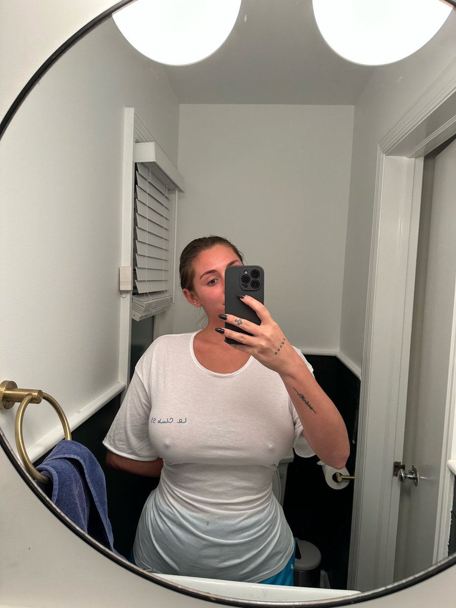 RubyRuby0111's tweet image. u hittin this?