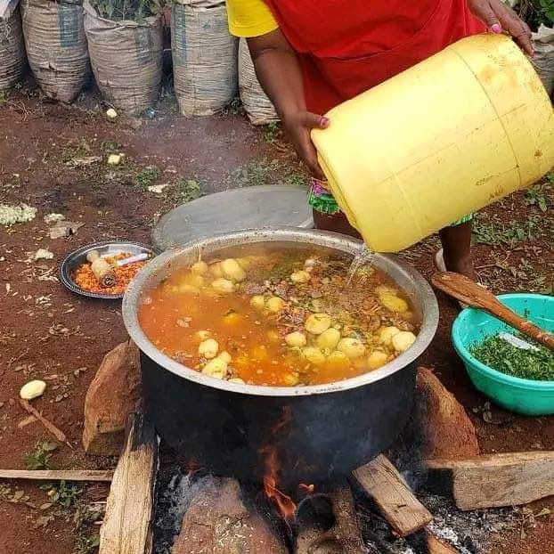 “Mtu yeyote anapenda waru na minji, #WeAreAllKikuyus”