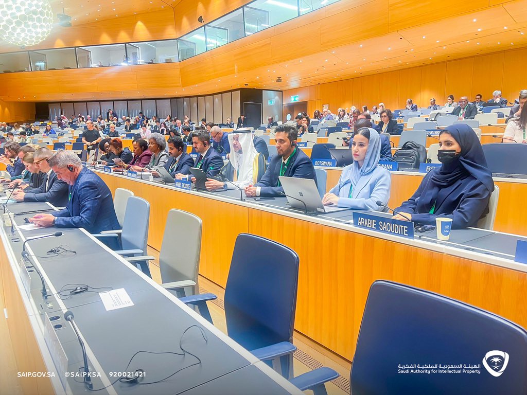 الملكية الفكرية (@saipksa) on Twitter photo الرئيس التنفيذي للملكية الفكرية الدكتور عبدالعزيز السويلم يترأس وفد المملكة المشارك في اجتماع جمعيات الدول الأعضاء "٦٦" للمنظمة العالمية للملكية الفكرية <a href="/WIPO/">World Intellectual Property Organization (WIPO)</a> في مقرها بمدينة جنيف السويسرية. الرئيس التنفيذي للملكية الفكرية الدكتور عبدالعزيز السويلم يترأس وفد المملكة المشارك في اجتماع جمعيات الدول الأعضاء "٦٦" للمنظمة العالمية للملكية الفكرية <a href="/WIPO/">World Intellectual Property Organization (WIPO)</a> في مقرها بمدينة جنيف السويسرية.