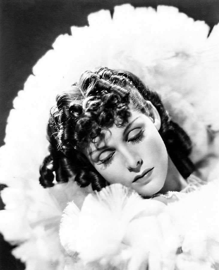 sketcher1223's tweet image. Anyone up for some Greta Garbo today in "Anna Karenina"? Beautifully filmed & acted, this 1935 adaptation of the Leo Tolstoy novel is a classic! Catch it today on #TCM at 1:45 PDT, followed immediately afterward by a 2005 docmentary on Garbo herself. #TCMParty