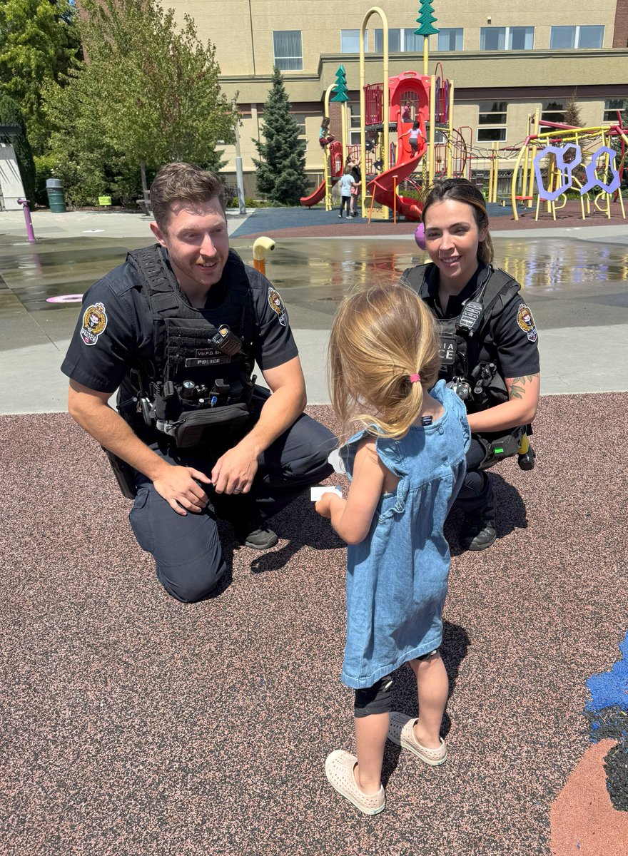 A new initiative is helping increase the visibility of VicPD officers in Victoria and Esquimalt neighbourhoods.

In response to feedback received in our VicPD Community Survey, Patrol officers are assigned to specific zones to proactively build positive relationships with