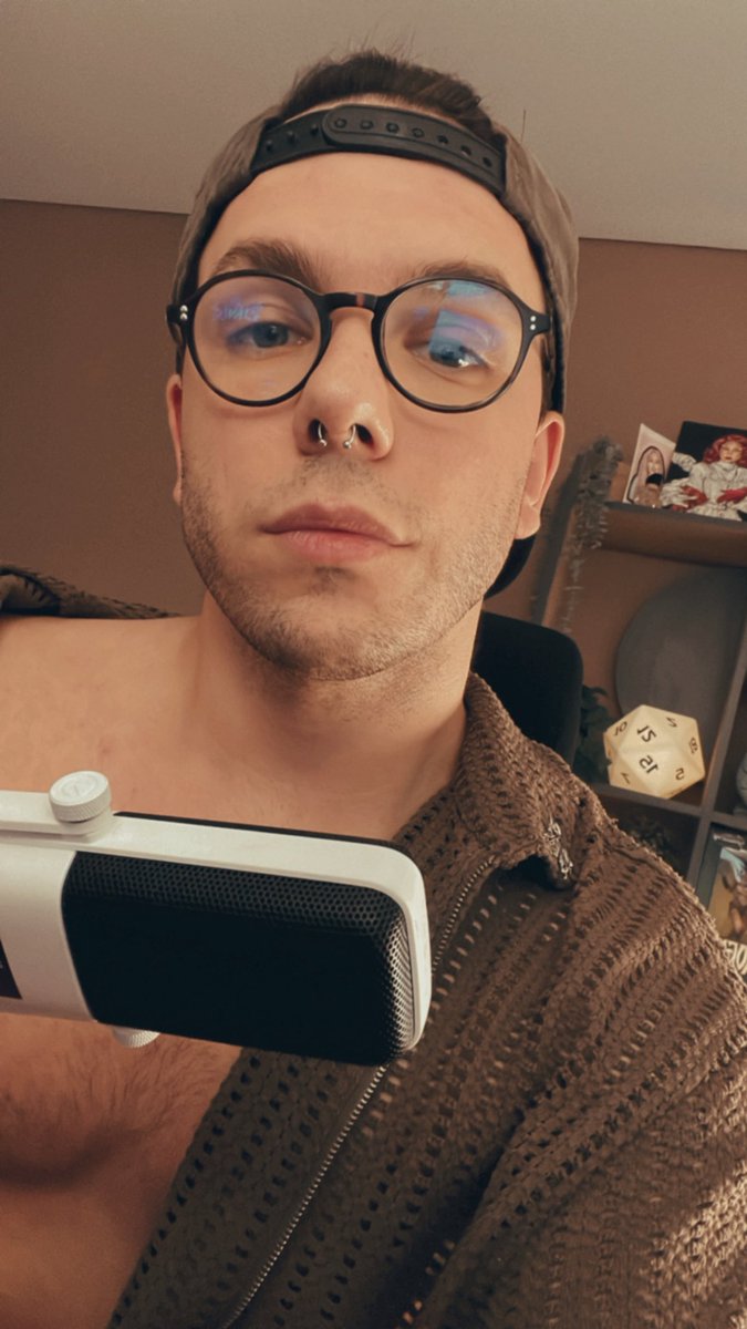 Marge Mellow tweet media