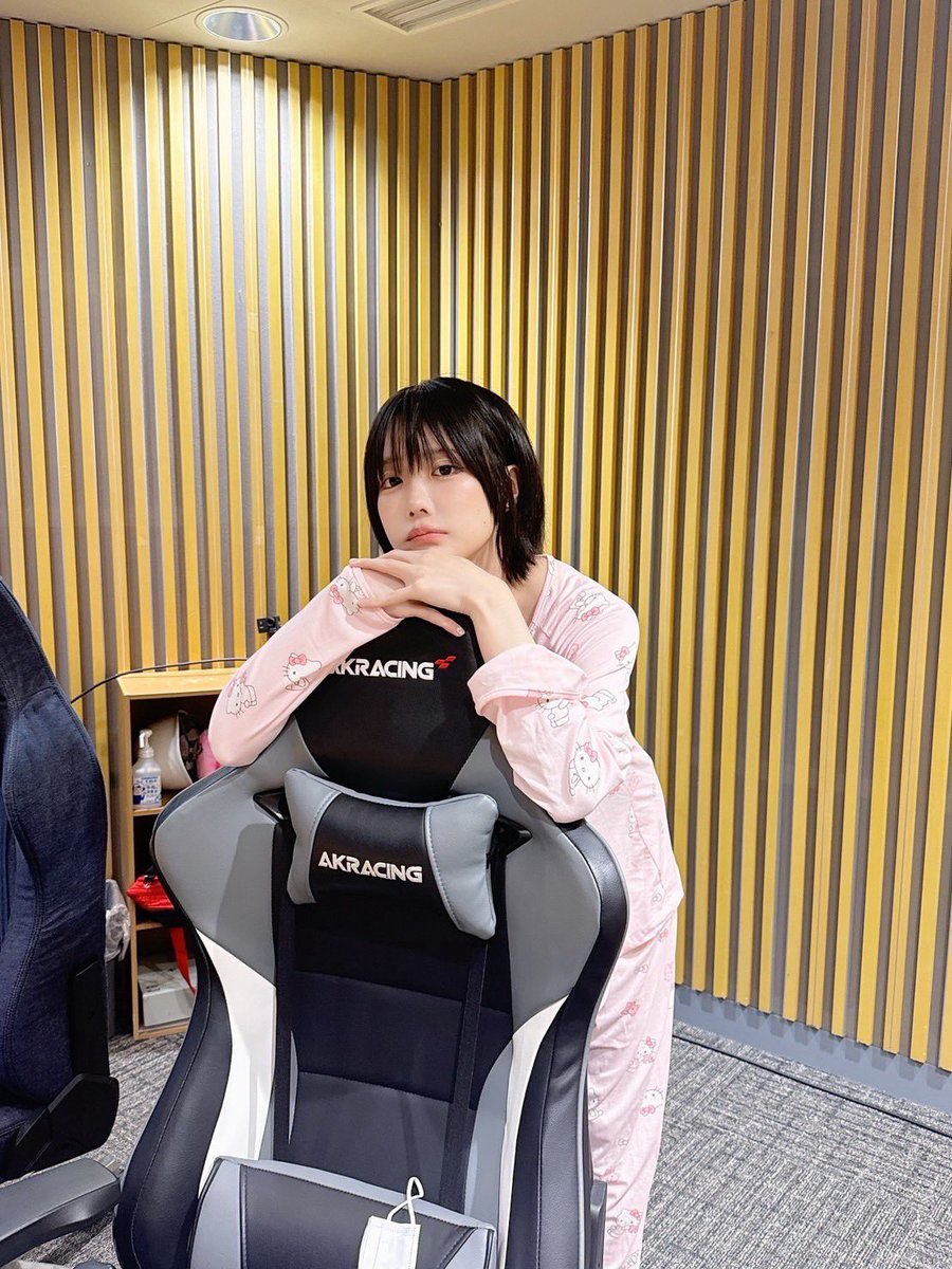 ⏰このあと深夜3時からは
#あの のオールナイトニッポン0

＼　情報解禁系多めな一週間だった
　　あのちゃんがお送りします　／

17LIVE（イチナナ）で
映像付きでご覧いただけます📱
17appv2.onelink.me/D7OH/lk7knpfp

📱radikoはこちら👇
radiko.jp/share/?t=20250… 
#あのANN0