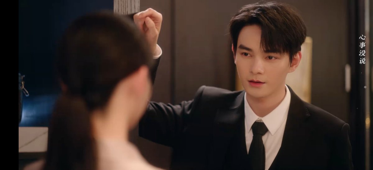 LeeYunnes's tweet photo. Short Cdramas are so unhinged🤣 #TenYearsofUnrequitedLove https://t.co/OOHM0TLcd6