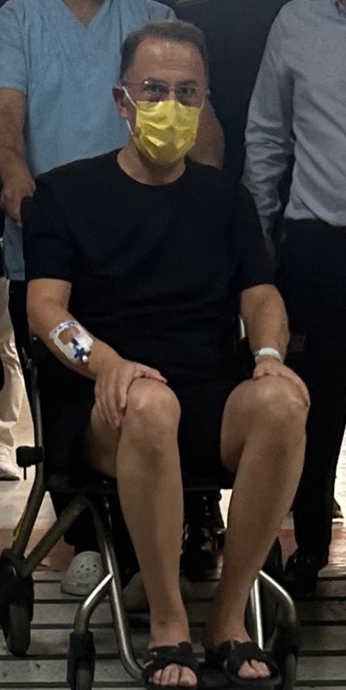 Göz göre göre yaşatılan bu çöküşü unutmayacağız.
#MehmetMuratÇalıkSerbestBırakılsın