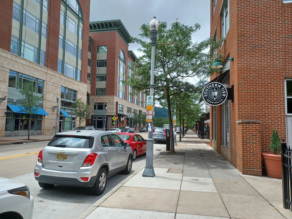 abouttheburgh's tweet photo. https://t.co/Um6Fkvh56d