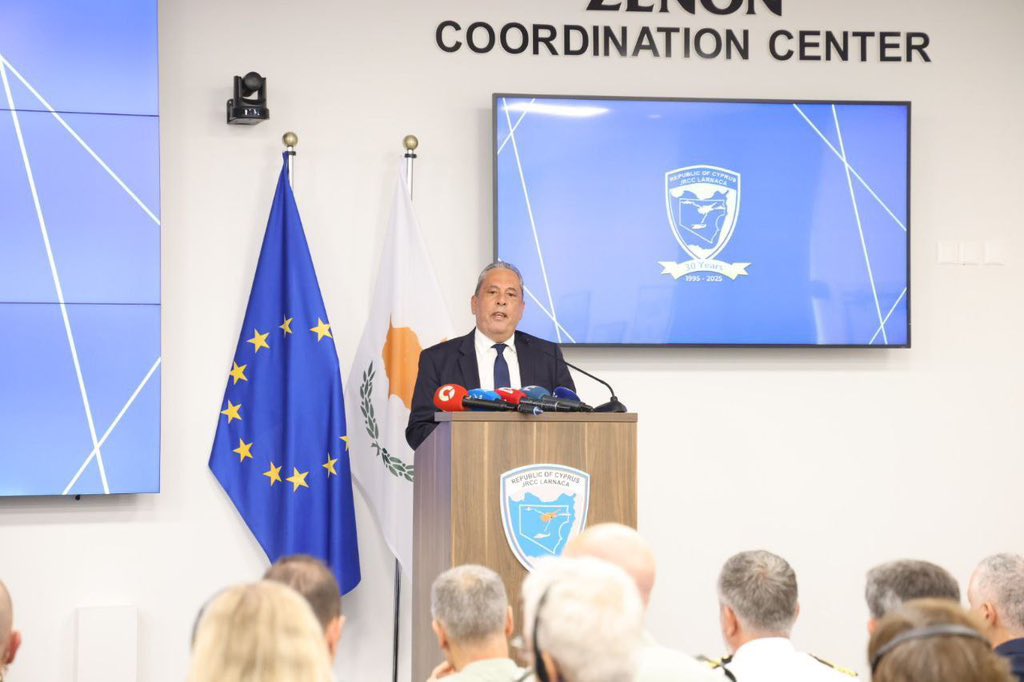 Με το επίπεδο λειτουργίας και την 30χρονη προσφορά του, το Κέντρο Συντονισμού Έρευνας και Διάσωσης (ΚΣΕΔ) αποδεικνύει στην πράξη ότι εργαζόμαστε προς τη σωστή κατεύθυνση. Ως Κυπριακή Δημοκρατία, νιώθουμε περήφανοι, γιατί το Κέντρο εδραιώνει τη θέση της χώρας μας στην
