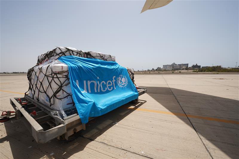 UNICEF Yemen (@unicef_yemen) on Twitter photo Since May, over 240,000 #Cholera Rapid Diagnostic Test kits have arrived in #Sana’a and #Aden airports along with around 30 tons of #vaccines to support routine #immunization program, which help protect #children from #polio, #measles, and other preventable diseases.
<a href="/gavi/">Gavi, the Vaccine Alliance</a> Since May, over 240,000 #Cholera Rapid Diagnostic Test kits have arrived in #Sana’a and #Aden airports along with around 30 tons of #vaccines to support routine #immunization program, which help protect #children from #polio, #measles, and other preventable diseases.
<a href="/gavi/">Gavi, the Vaccine Alliance</a>