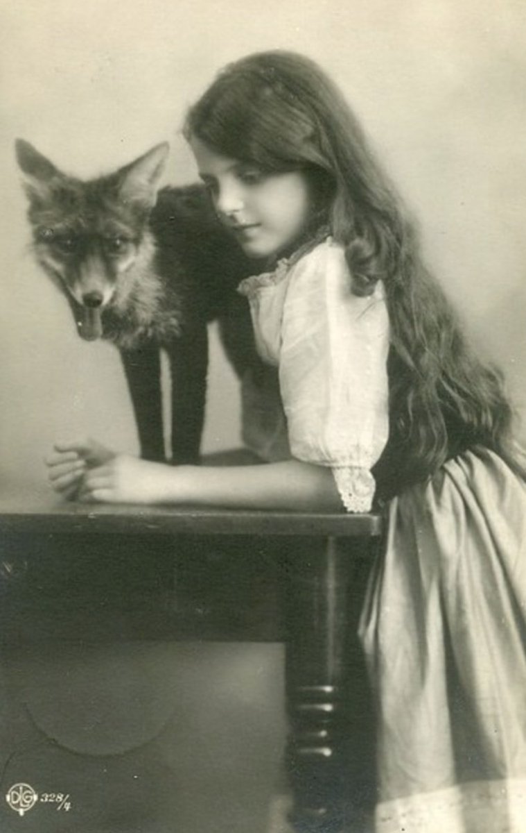 The Little Girl was helping the Gardener water the flower beds before it became too hot. He always called her Little Maid &amp; was very sweet to her.

When they'd finished, they sat on the old Victorian lion bench in the sun &amp; had what he called a Dewbit, a first breakfast partaken