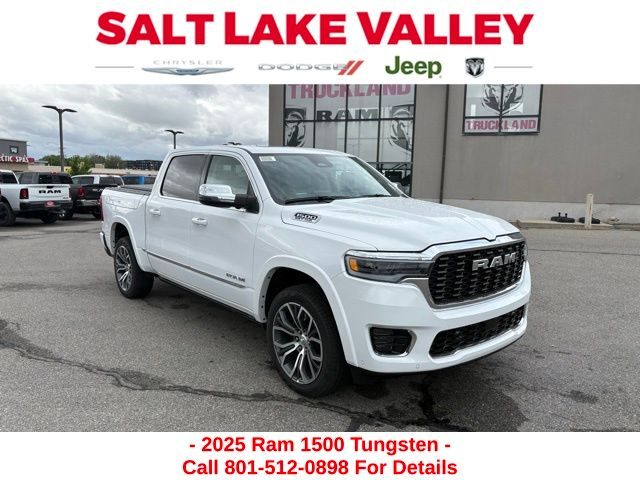 SLVDodge's tweet photo. 2025 Ram 1500 Limited

-Employee Plus Savings Up To $16,654 Off MSRP
-Or Get the factory 1500 Tradsmans Lease as low as $395/mo

https://t.co/yl2KaRxuIX https://t.co/MfwF04et0P