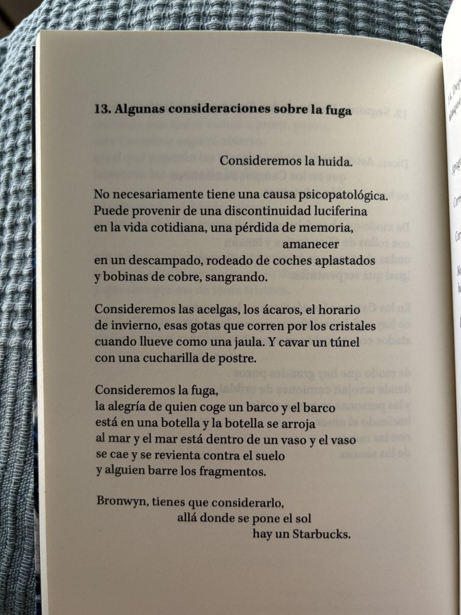 Gonzalo Jiménez (@gon_nuclear) on Twitter photo El bello poema de hoy es de <a href="/txepeligro/">Sergio C. Fanjul</a> tomado de su poemario “El escombro fluorescente” (2025) publicado por <a href="/letraversal/">Letraversal Poesía</a> #unpoemaaldía El bello poema de hoy es de <a href="/txepeligro/">Sergio C. Fanjul</a> tomado de su poemario “El escombro fluorescente” (2025) publicado por <a href="/letraversal/">Letraversal Poesía</a> #unpoemaaldía