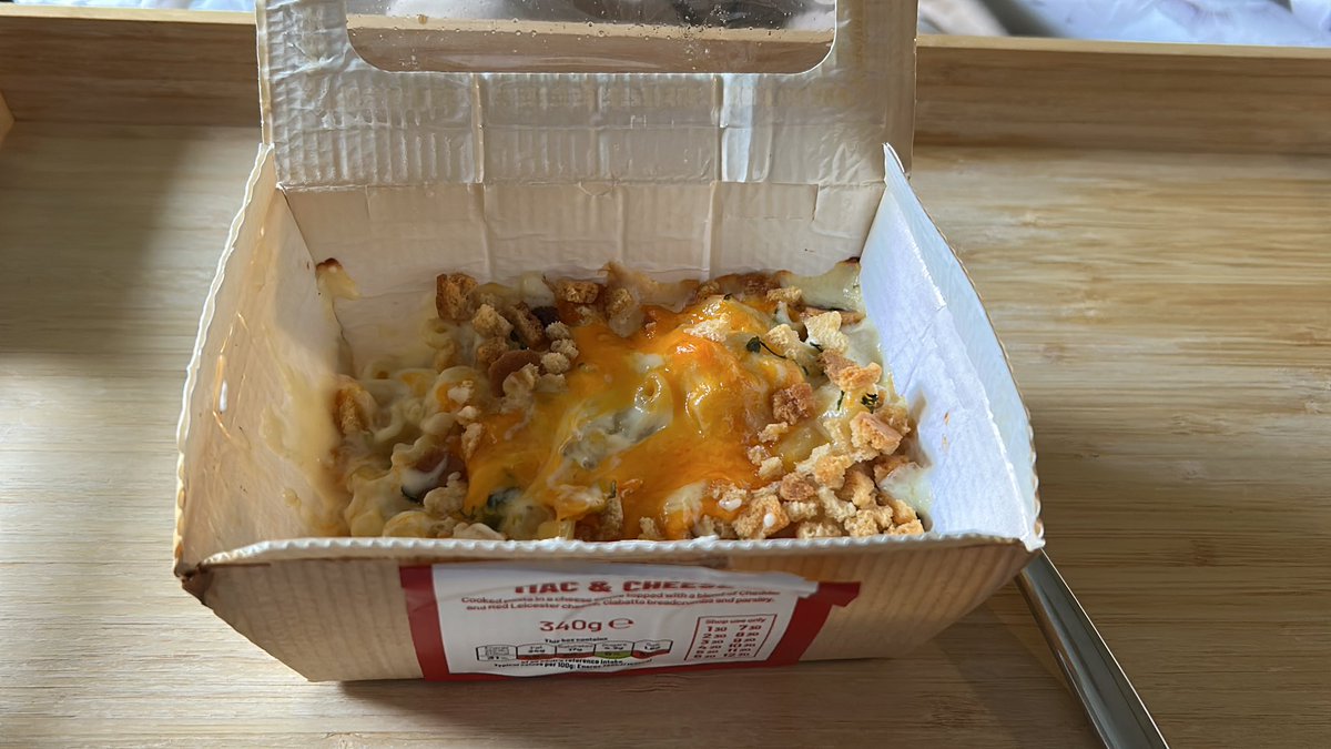 RevMarkBroadway's tweet image. Absolutely loving @GreggsOfficial Mac&Cheese - praying that it isn’t a time limited thing! @GreggsOfficial please confirm 🙏